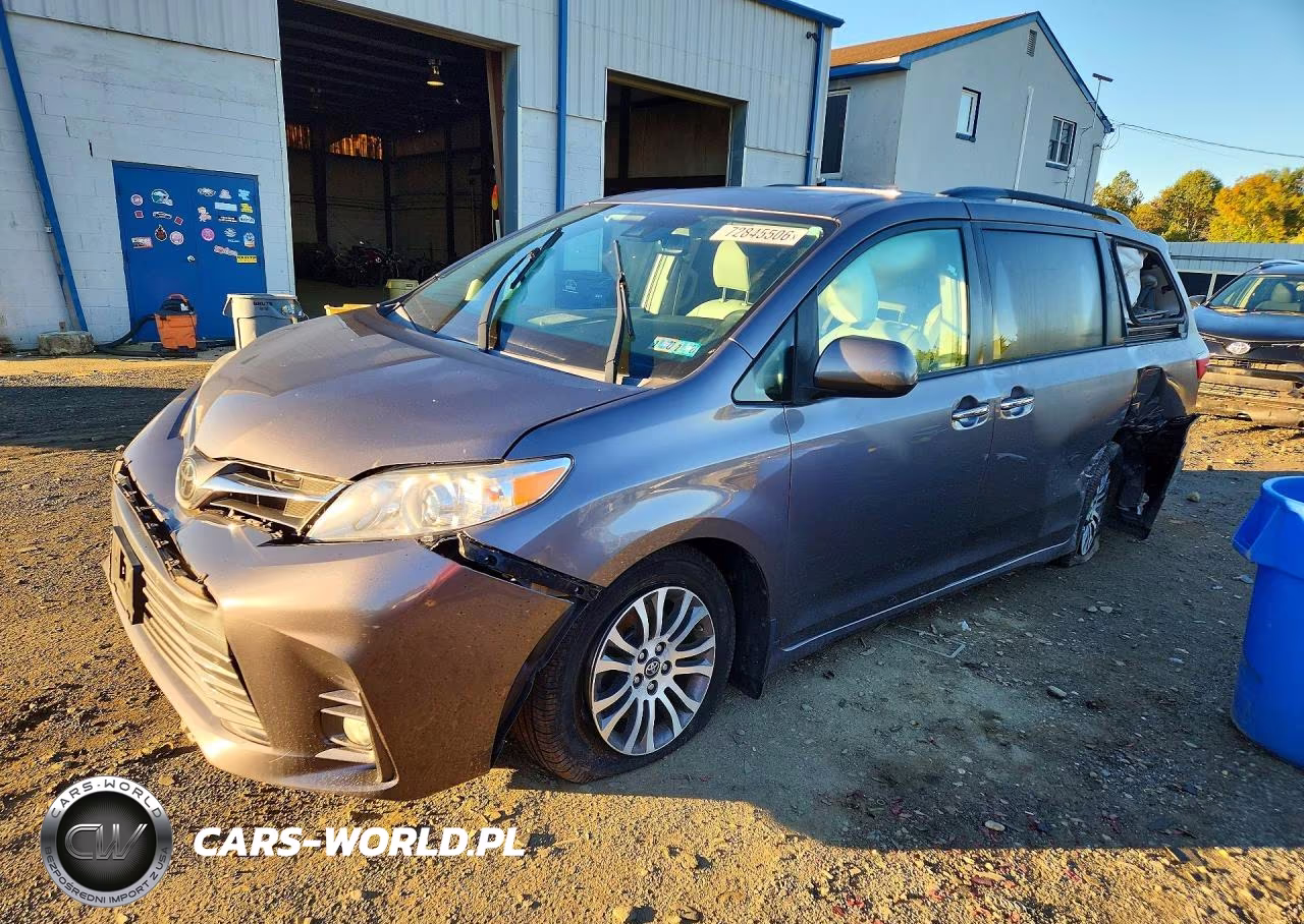 2019 Toyota Sienna Xle 8-Passenger