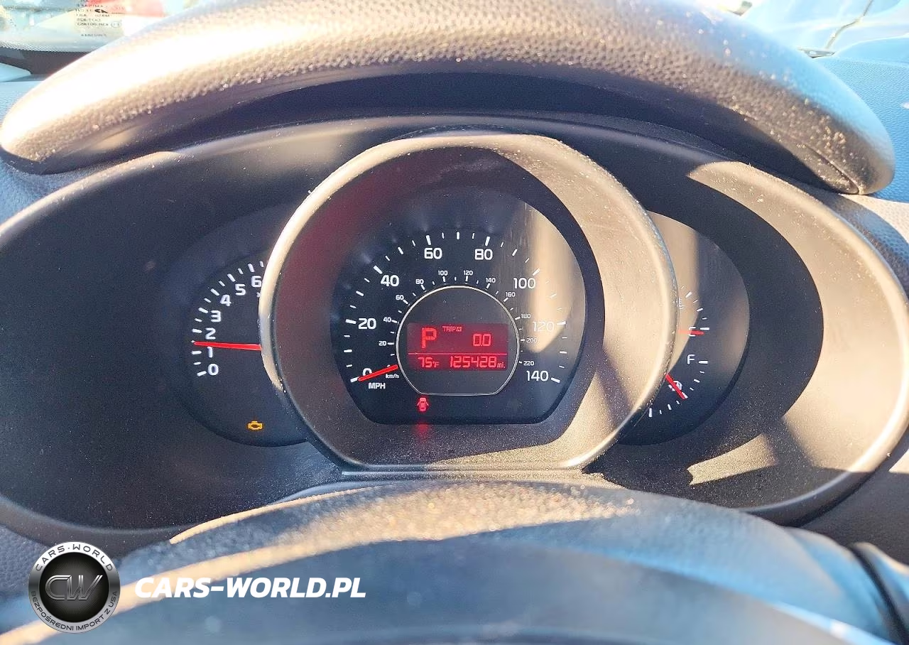 2016 Kia Soul Base VIN:KNDJN2A21G7843031 - 9