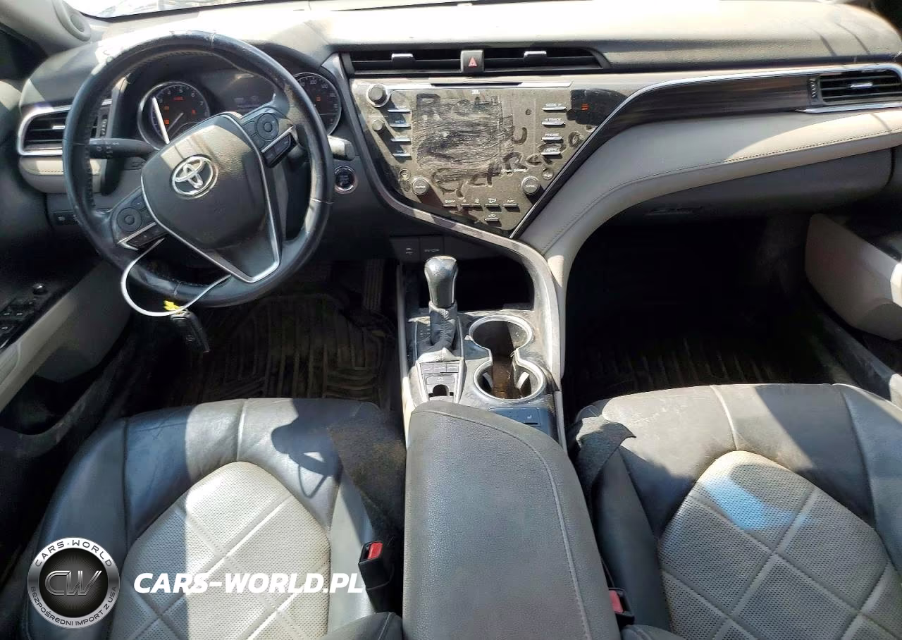 2018 Toyota Camry Xle VIN:4T1B11HK3JU037552 - 8