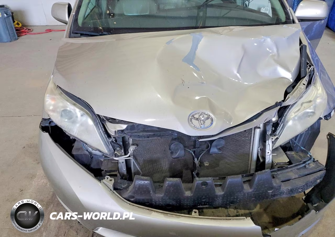 2015 Toyota Sienna Xle VIN:5TDYK3DC7FS605609 - 12