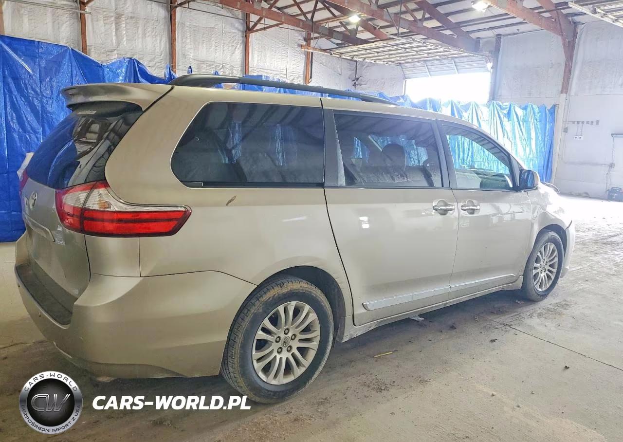 2015 Toyota Sienna Xle VIN:5TDYK3DC7FS605609 - 3