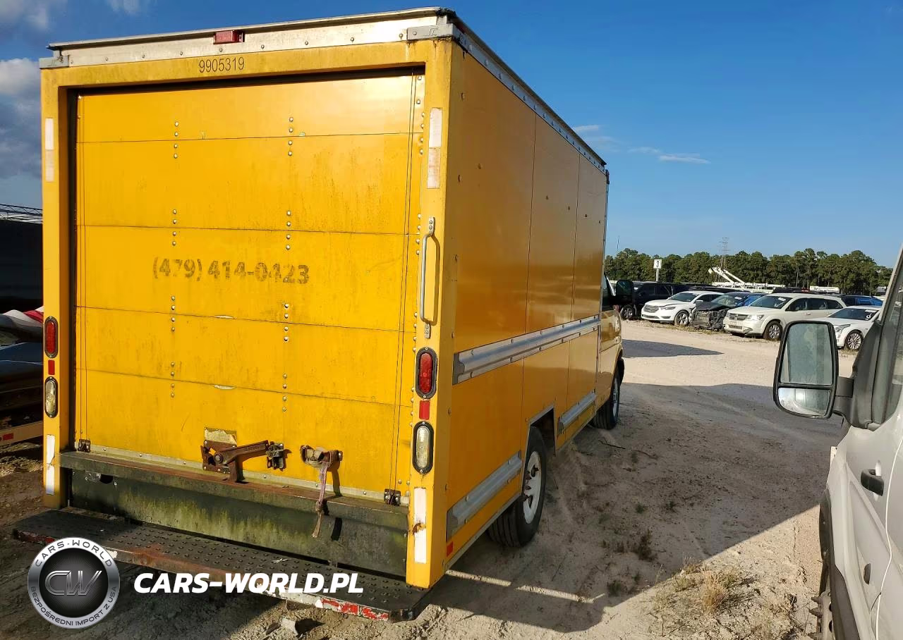 2011 GMC Savana Box Truck VIN:1GDY72CA7B1900627 - 3