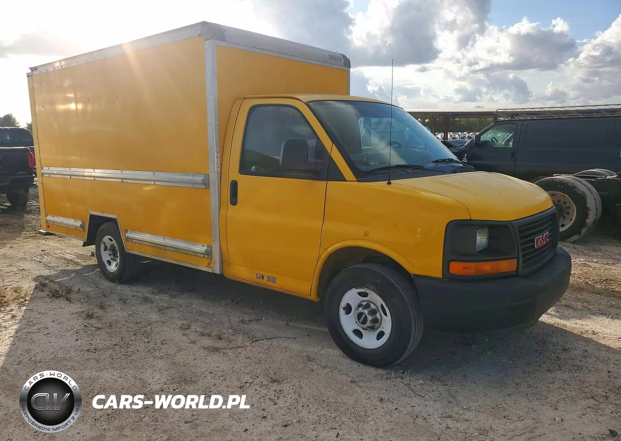 2011 GMC Savana Box Truck VIN:1GDY72CA7B1900627 - 4