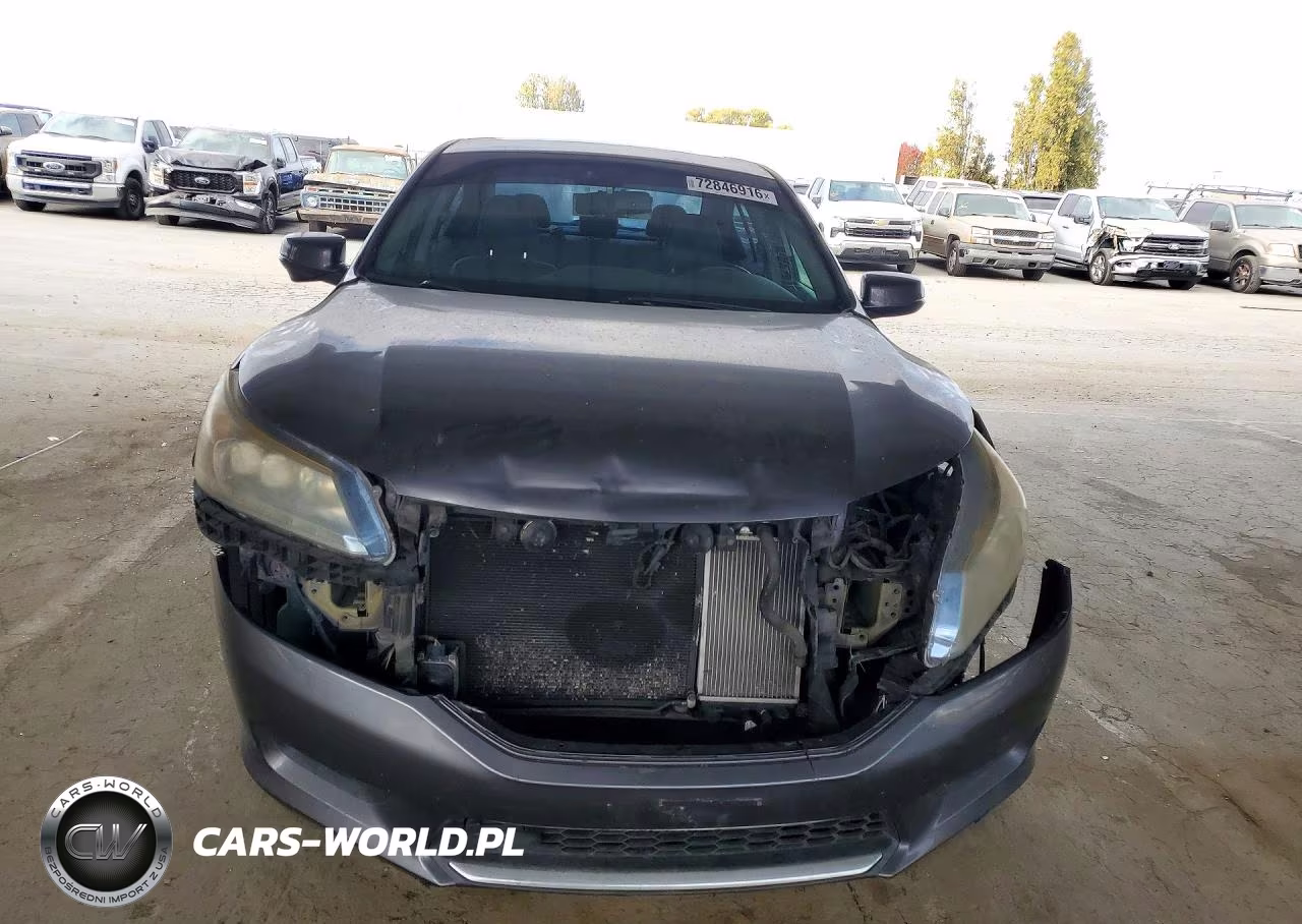 2015 Honda Accord Touring Hybrid VIN:1HGCR6F73FA012996 - 5