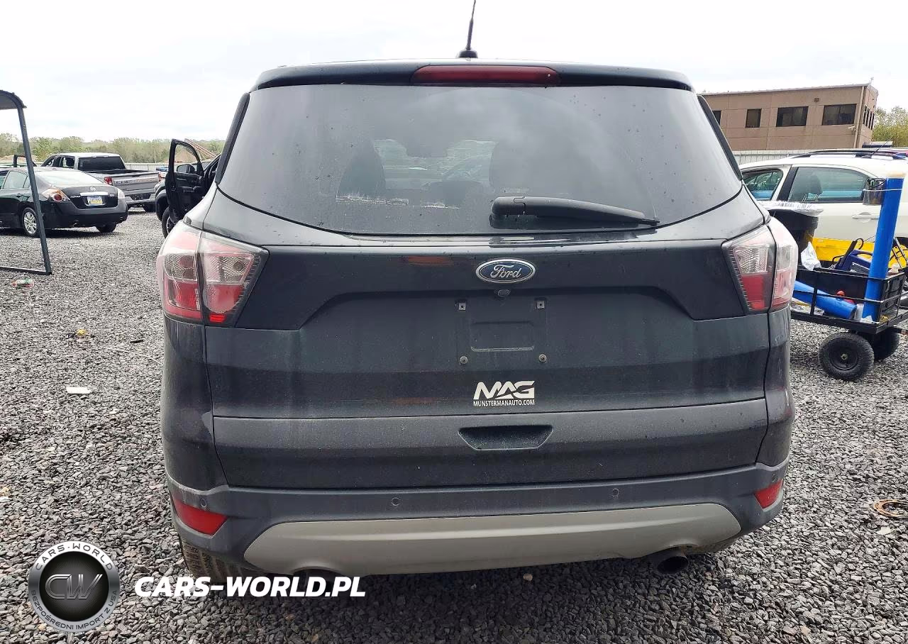 2017 Ford Escape Se VIN:1FMCU0GD6HUB03871 - 6