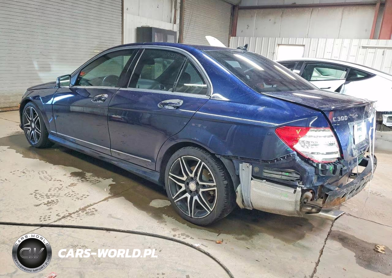 2013 Mercedes-Benz C 300 4Matic VIN:WDDGF8AB2DG130845 - 2