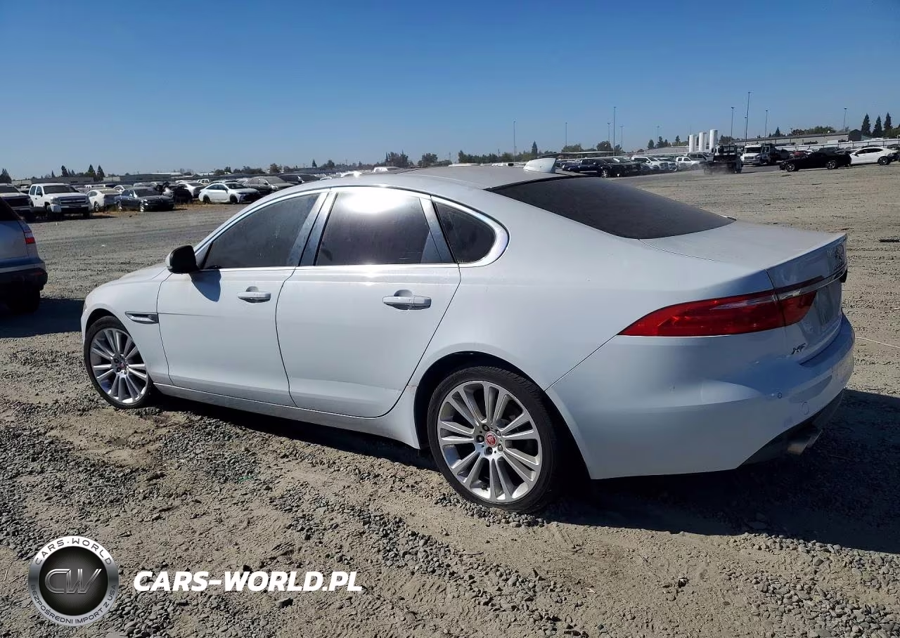 2017 Jaguar Xf Prestige VIN:SAJBE4BN8HCY32479 - 2
