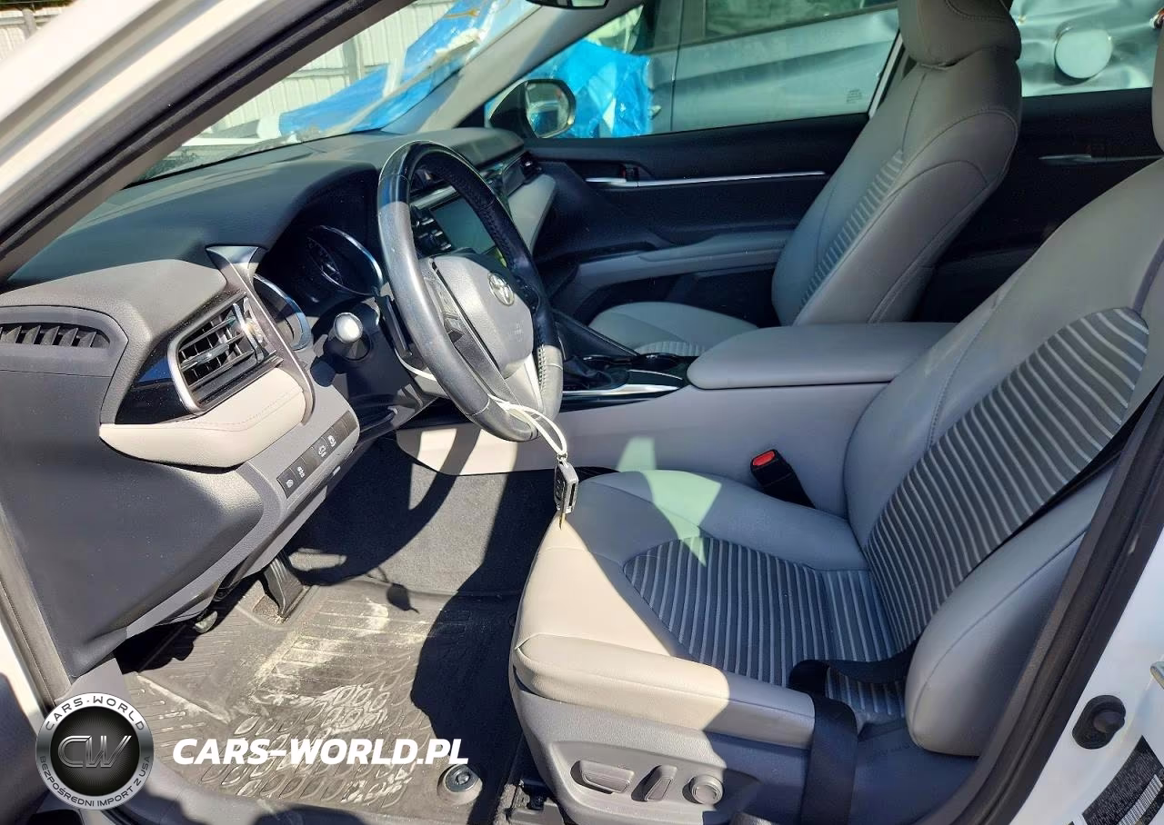 2019 Toyota Camry Se VIN:4T1B11HK8KU768270 - 7