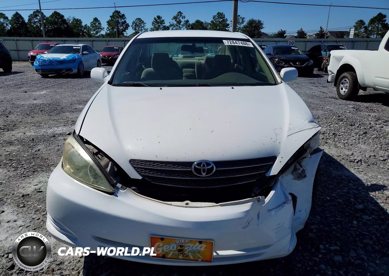 2003 Toyota Camry Le VIN:4T1BE32K03U130752 - 5