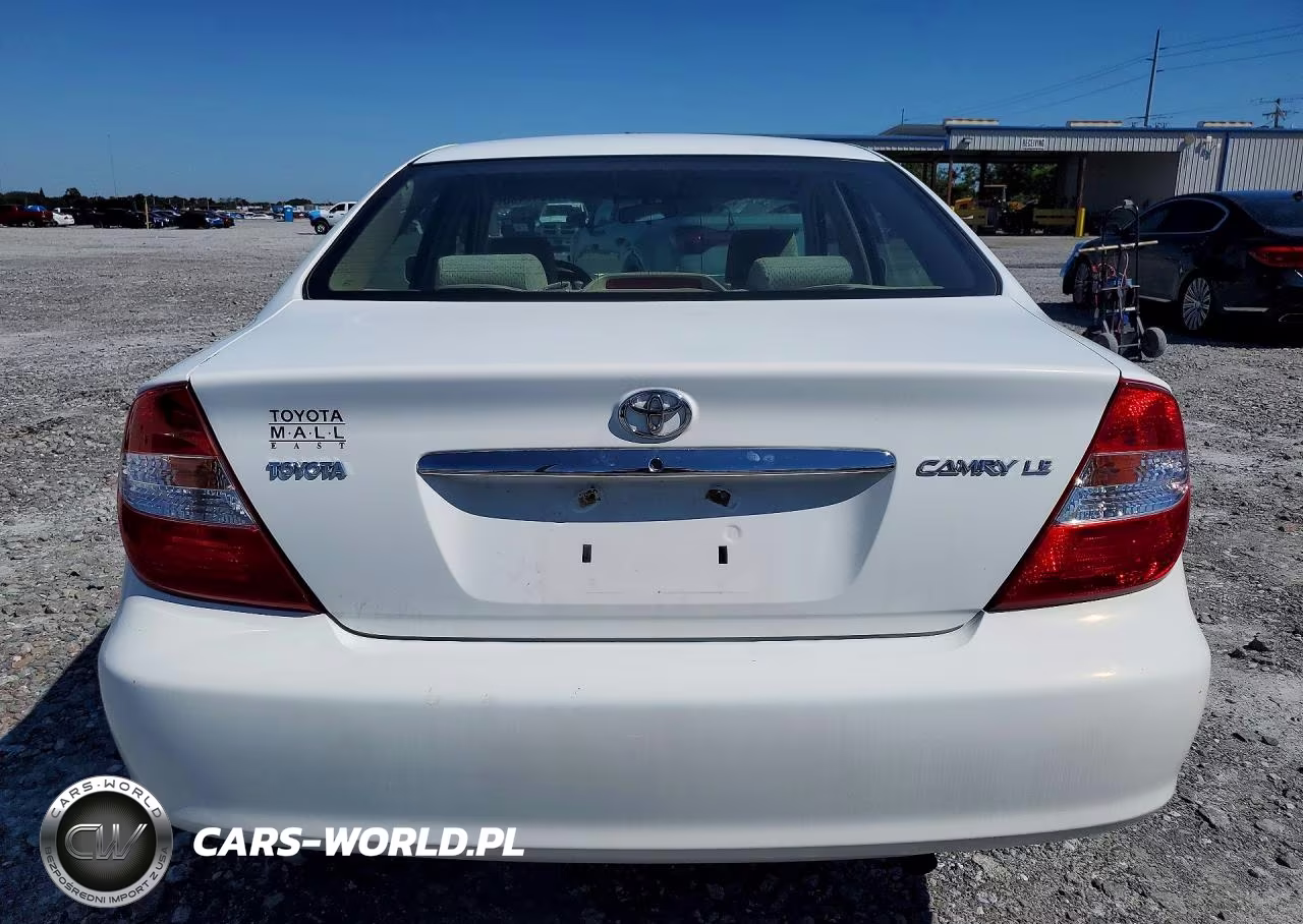 2003 Toyota Camry Le VIN:4T1BE32K03U130752 - 6