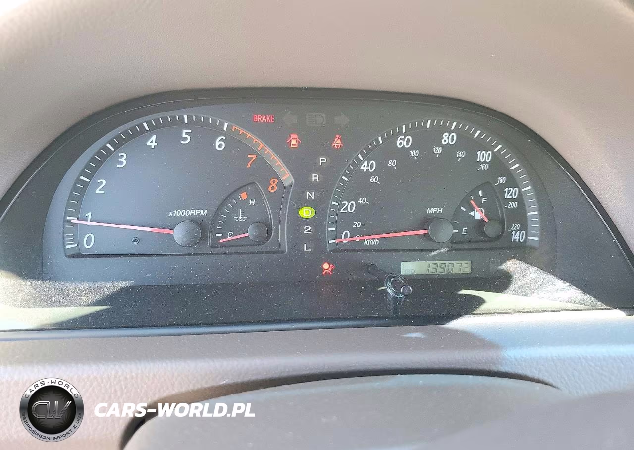 2003 Toyota Camry Le VIN:4T1BE32K03U130752 - 9