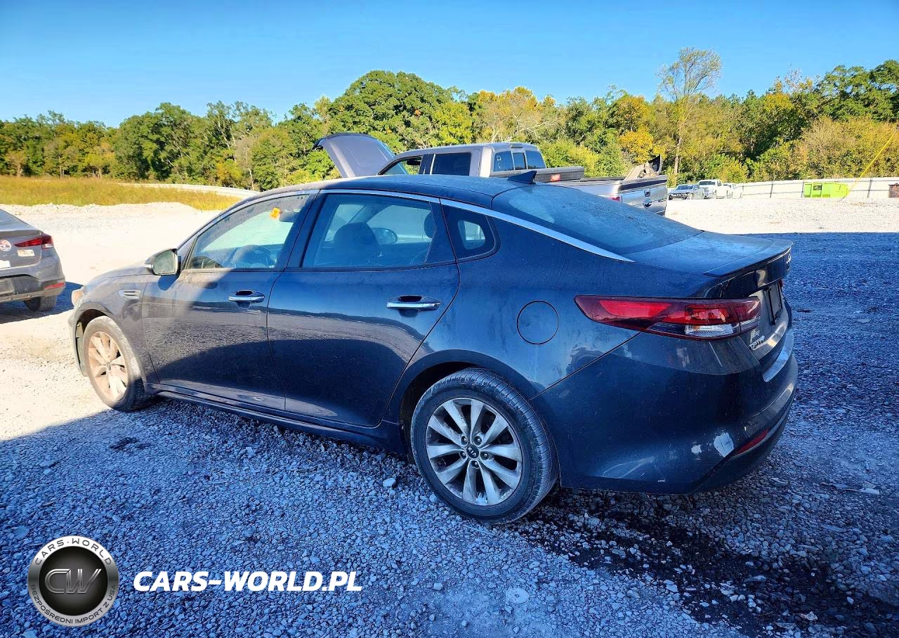 2018 Kia Optima S VIN:5XXGT4L30JG189705 - 2