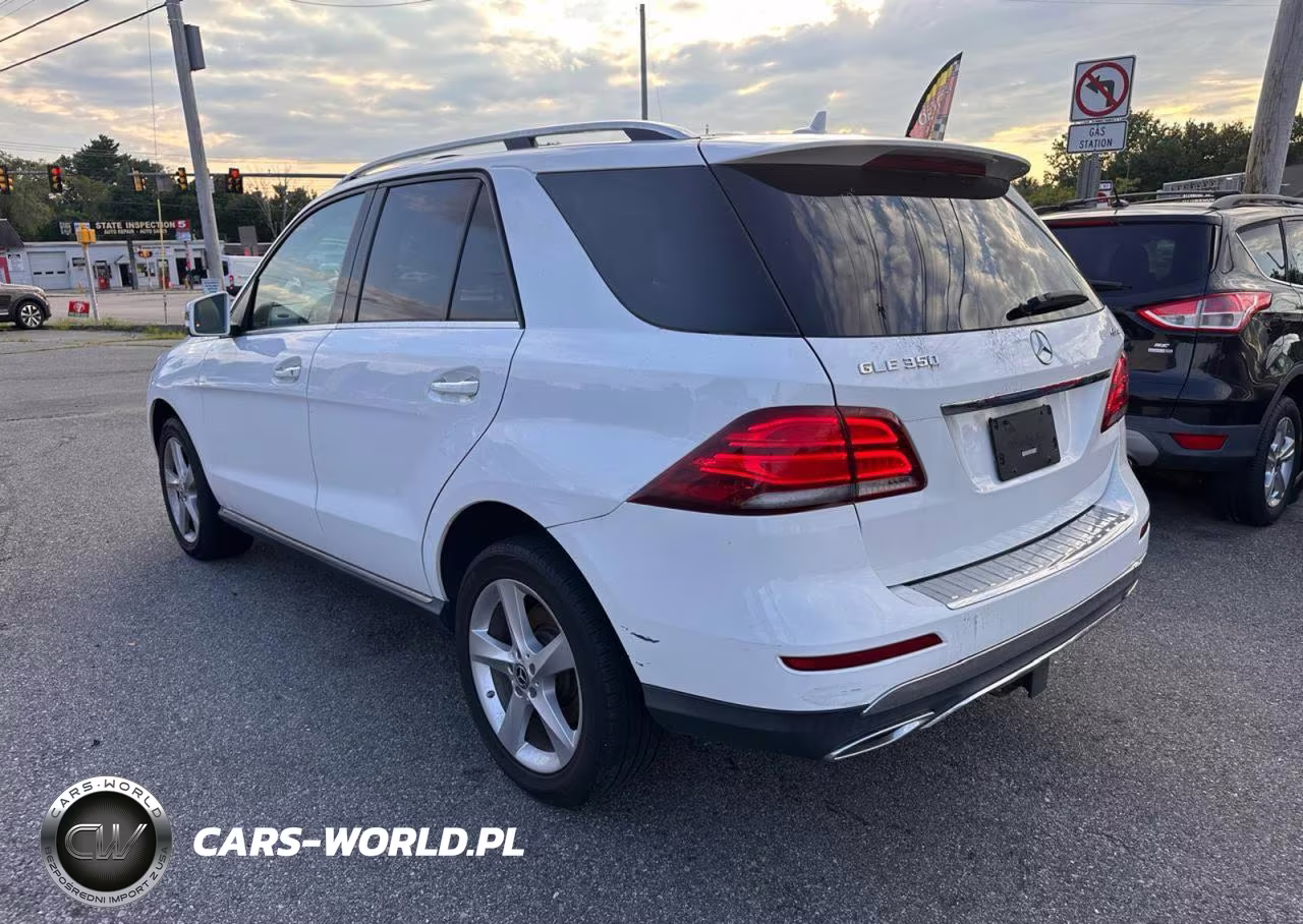 2018 Mercedes-Benz Gle 350 4Matic VIN:4JGDA5HB6JB198327 - 3