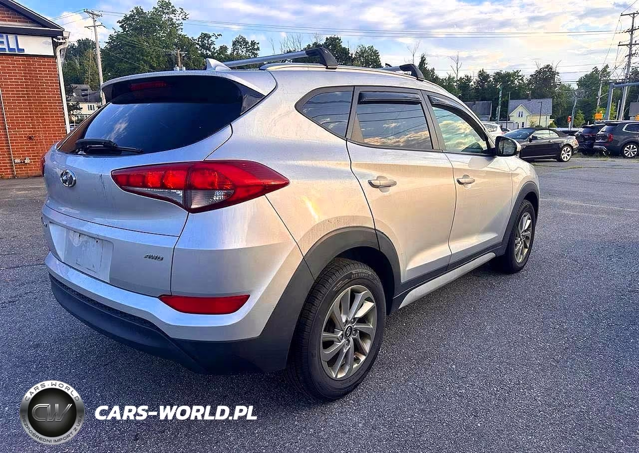 2018 Hyundai Tucson Sel VIN:KM8J3CA49JU676774 - 4