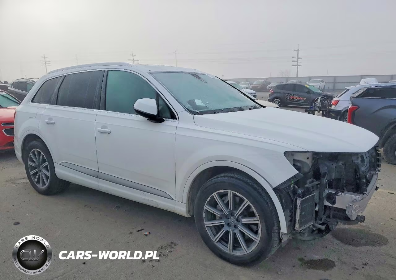 2017 Audi Q7 Prestige VIN:WA1VAAF72HD010685 - 4