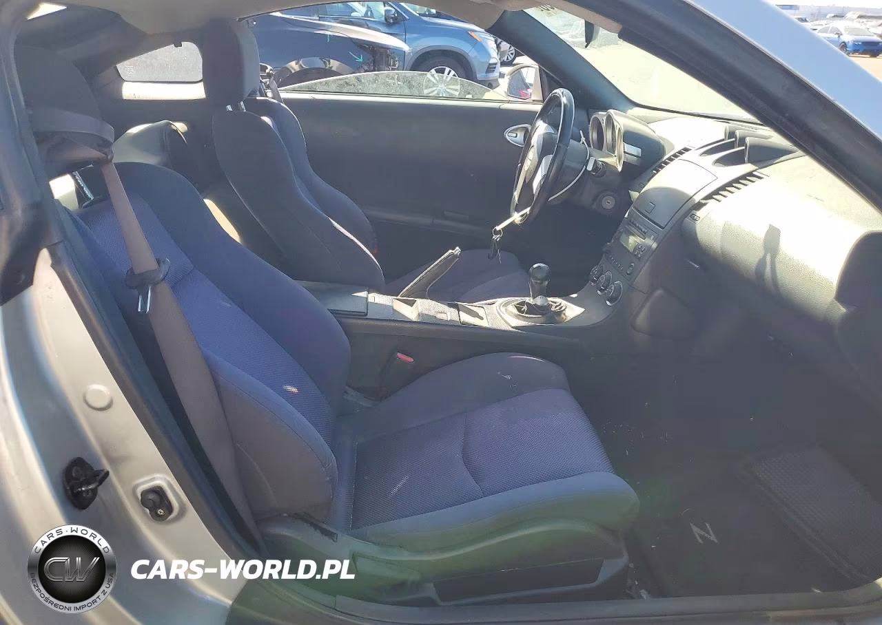 2005 Nissan 350Z Base VIN:JN1AZ34D25M610610 - 10