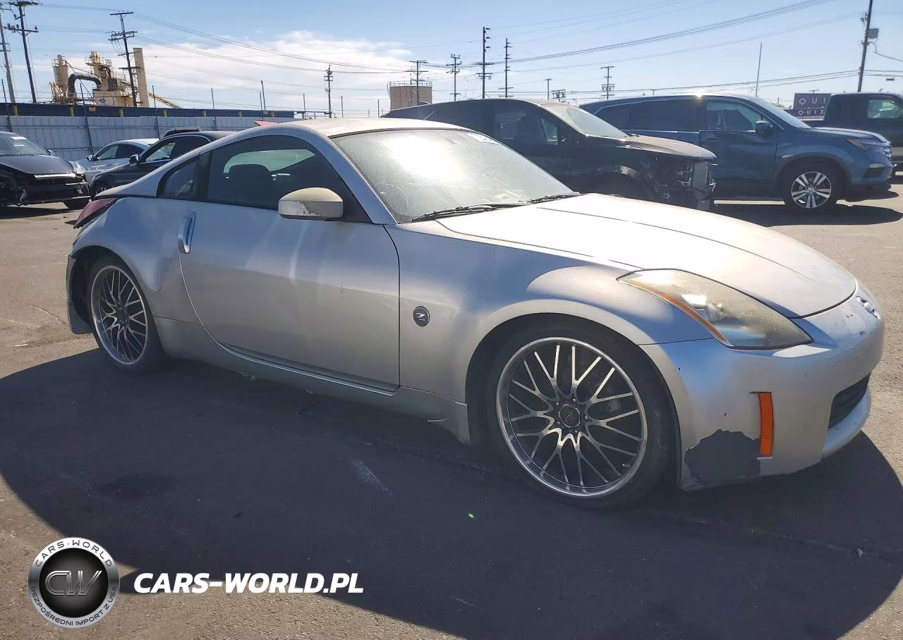 2005 Nissan 350Z Base VIN:JN1AZ34D25M610610 - 4