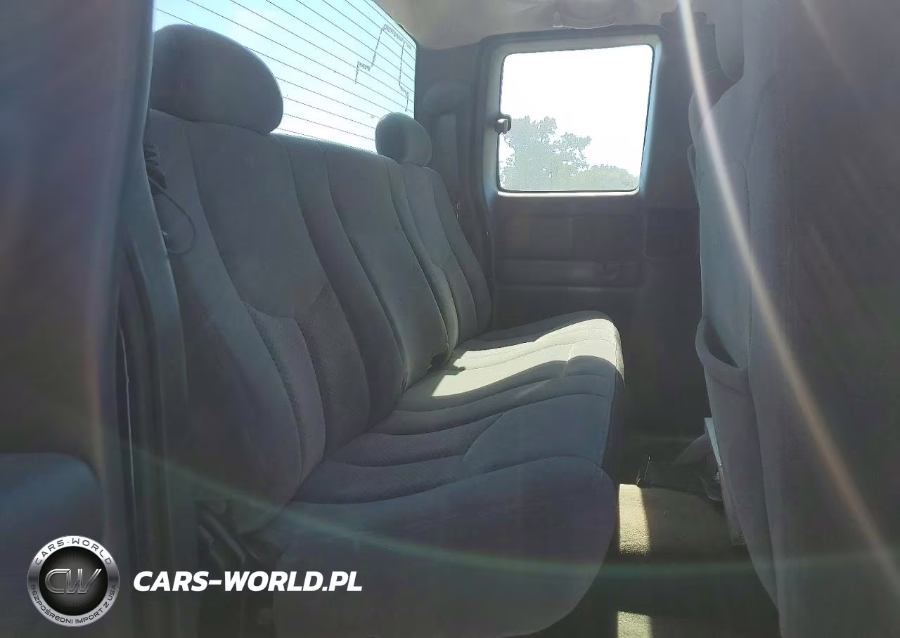2003 Chevrolet Silverado C1500 VIN:2GCEC19V431308296 - 10