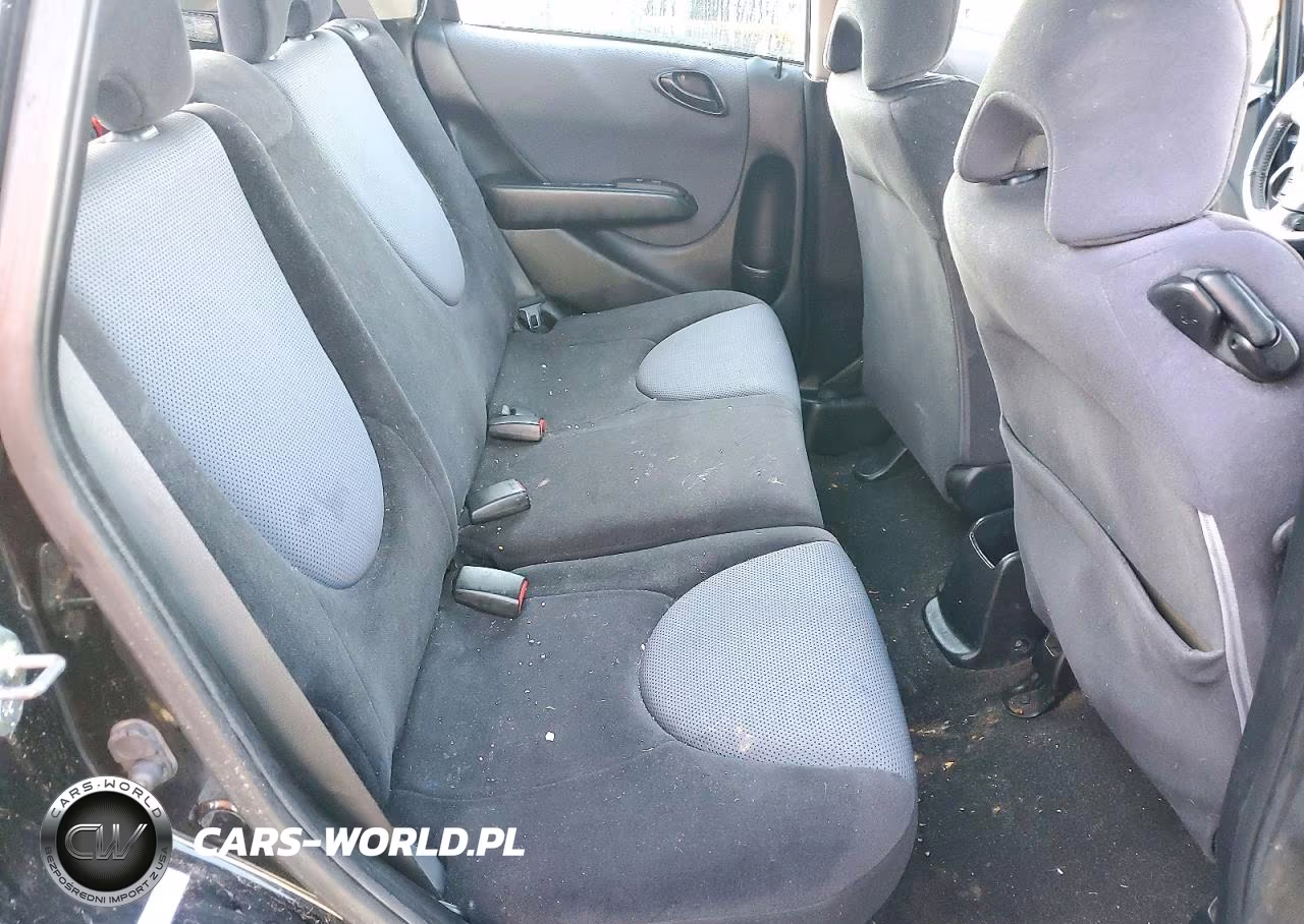 2007 Honda Fit S VIN:JHMGD38657S065856 - 10