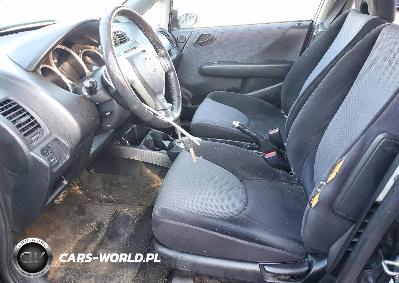 2007 Honda Fit S VIN:JHMGD38657S065856 - 7