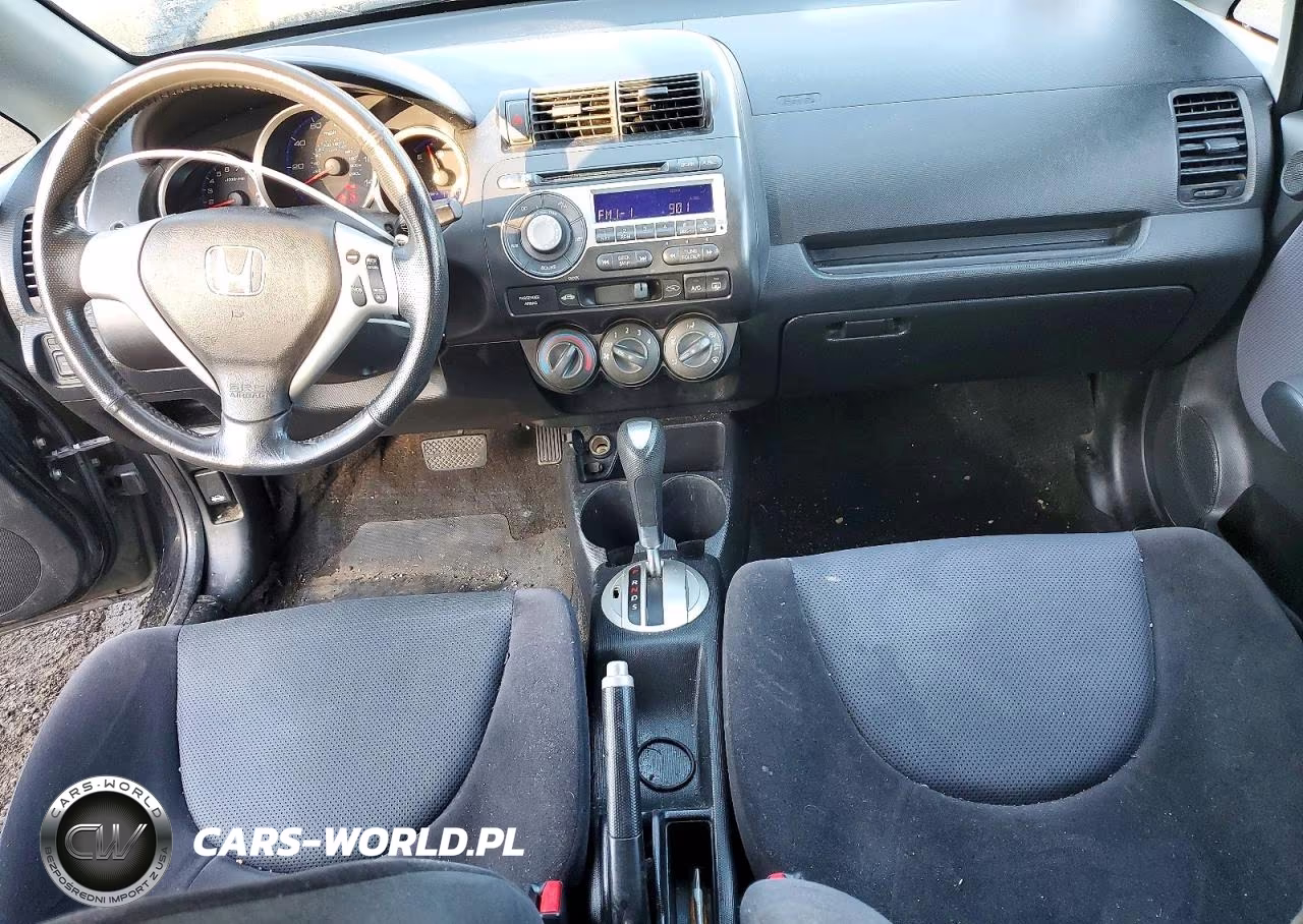 2007 Honda Fit S VIN:JHMGD38657S065856 - 8