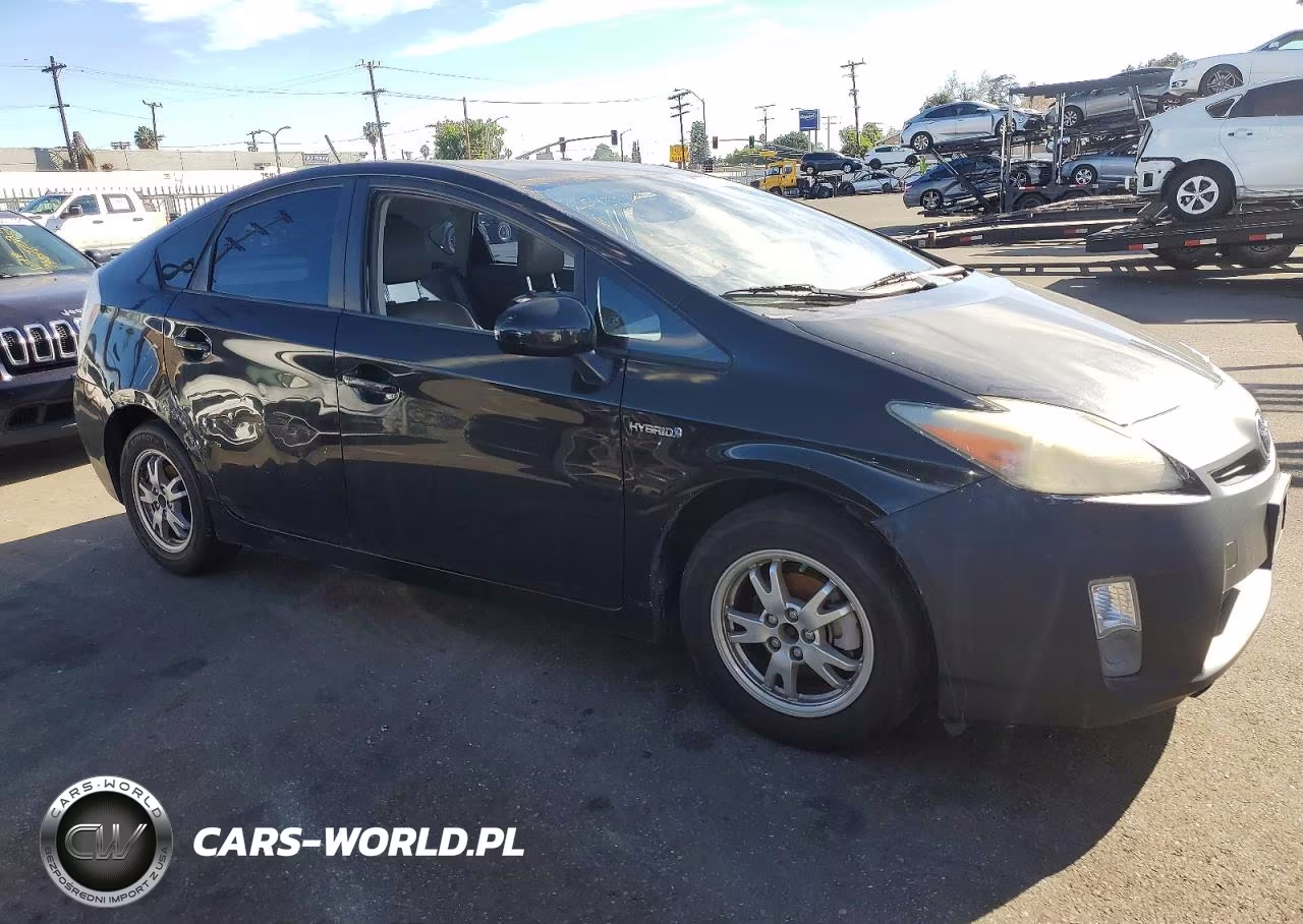 2011 Toyota Prius VIN:JTDKN3DU6B0254386 - 4