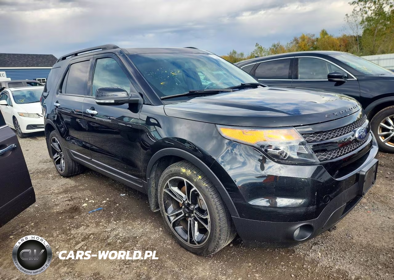 2013 Ford Explorer Sport VIN:1FM5K8GT7DGB74509 - 4