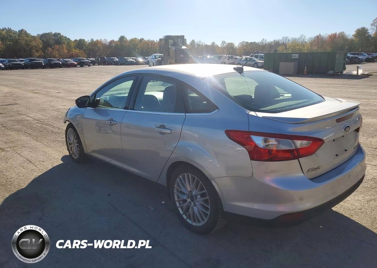 2014 Ford Focus Titanium VIN:1FADP3J24EL346854 - 2