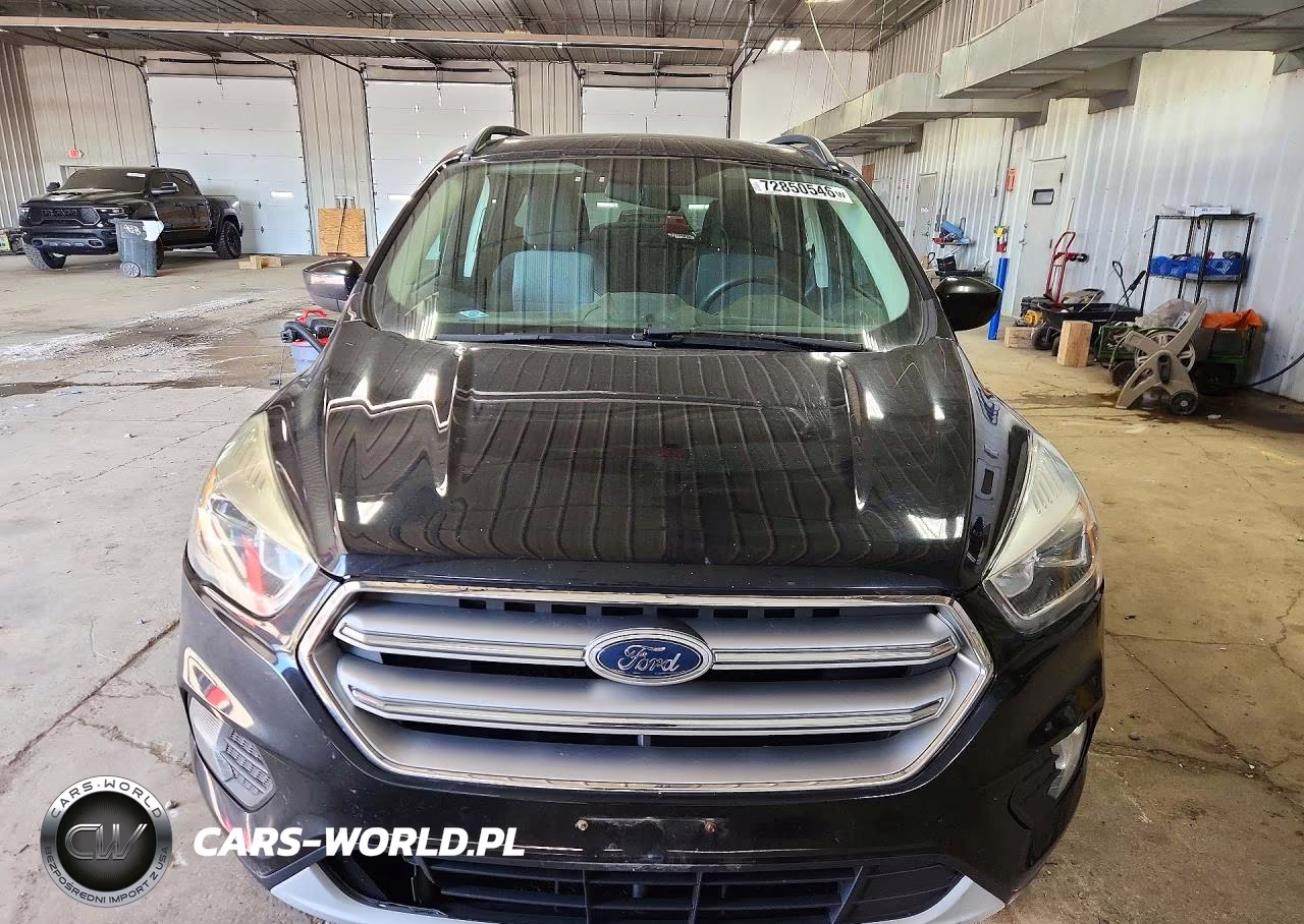 2017 Ford Escape Se VIN:1FMCU0GD7HUB77879 - 5
