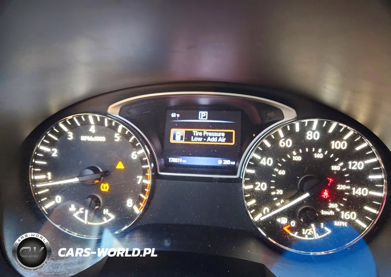 2017 Nissan Altima 2.5 S VIN:1N4AL3AP0HC145368 - 9