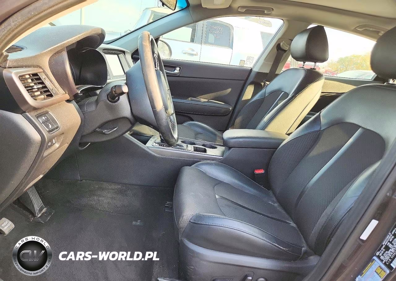 2018 Kia Optima S VIN:5XXGT4L37JG247499 - 7