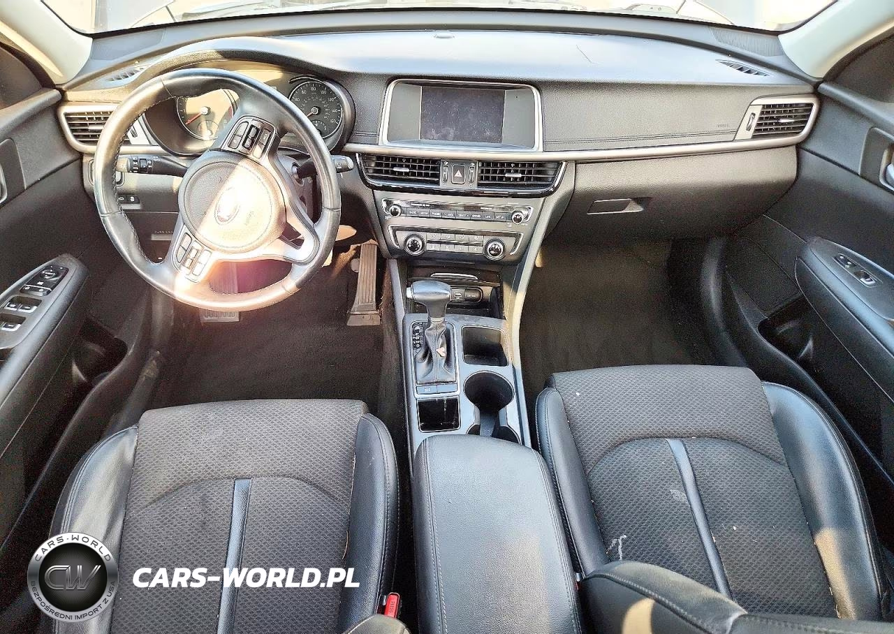 2018 Kia Optima S VIN:5XXGT4L37JG247499 - 8