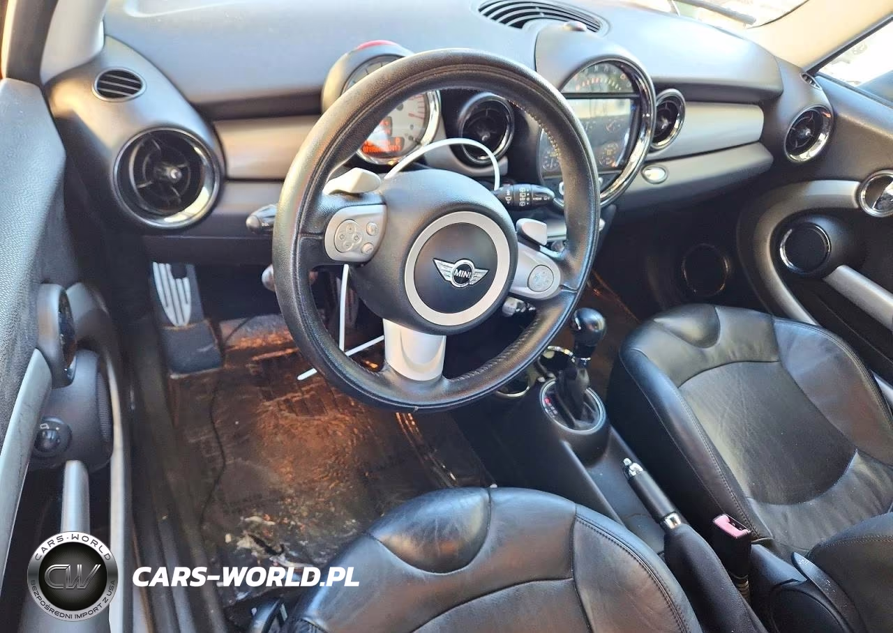 2009 Mini Cooper S VIN:WMWMF73589TW86085 - 8