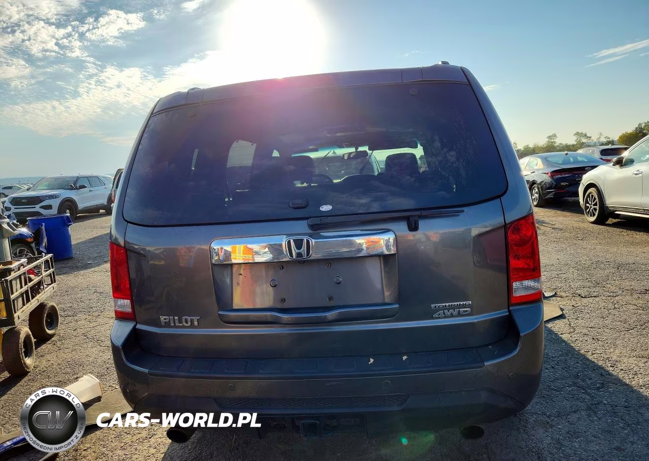 2012 Honda Pilot Touring VIN:5FNYF4H90CB076626 - 6