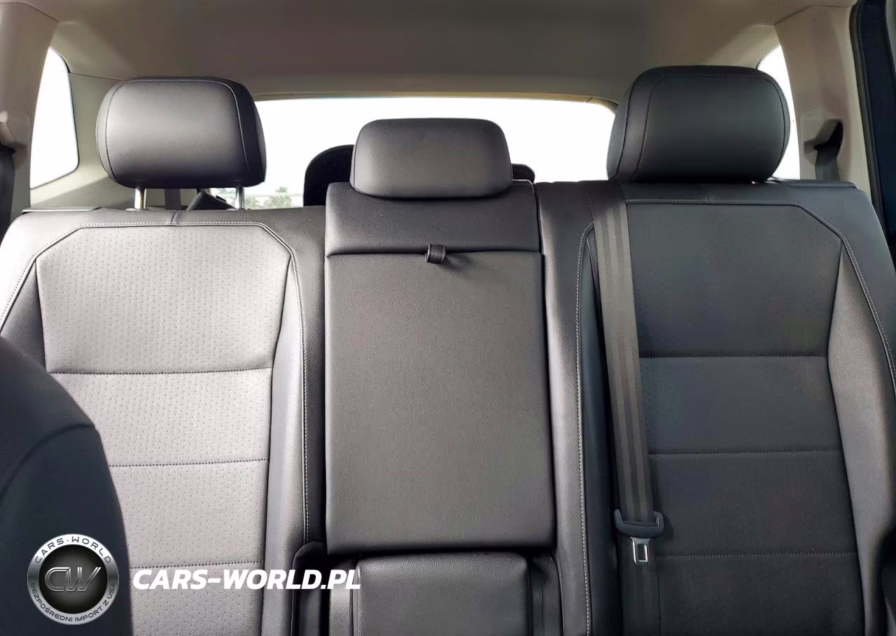 2019 Volkswagen Tiguan Se VIN:3VV3B7AX0KM152759 - 10