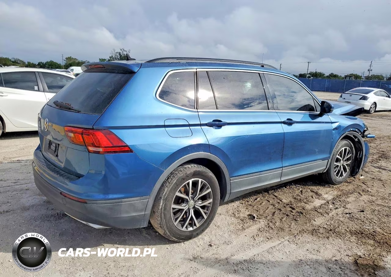2019 Volkswagen Tiguan Se VIN:3VV3B7AX0KM152759 - 3
