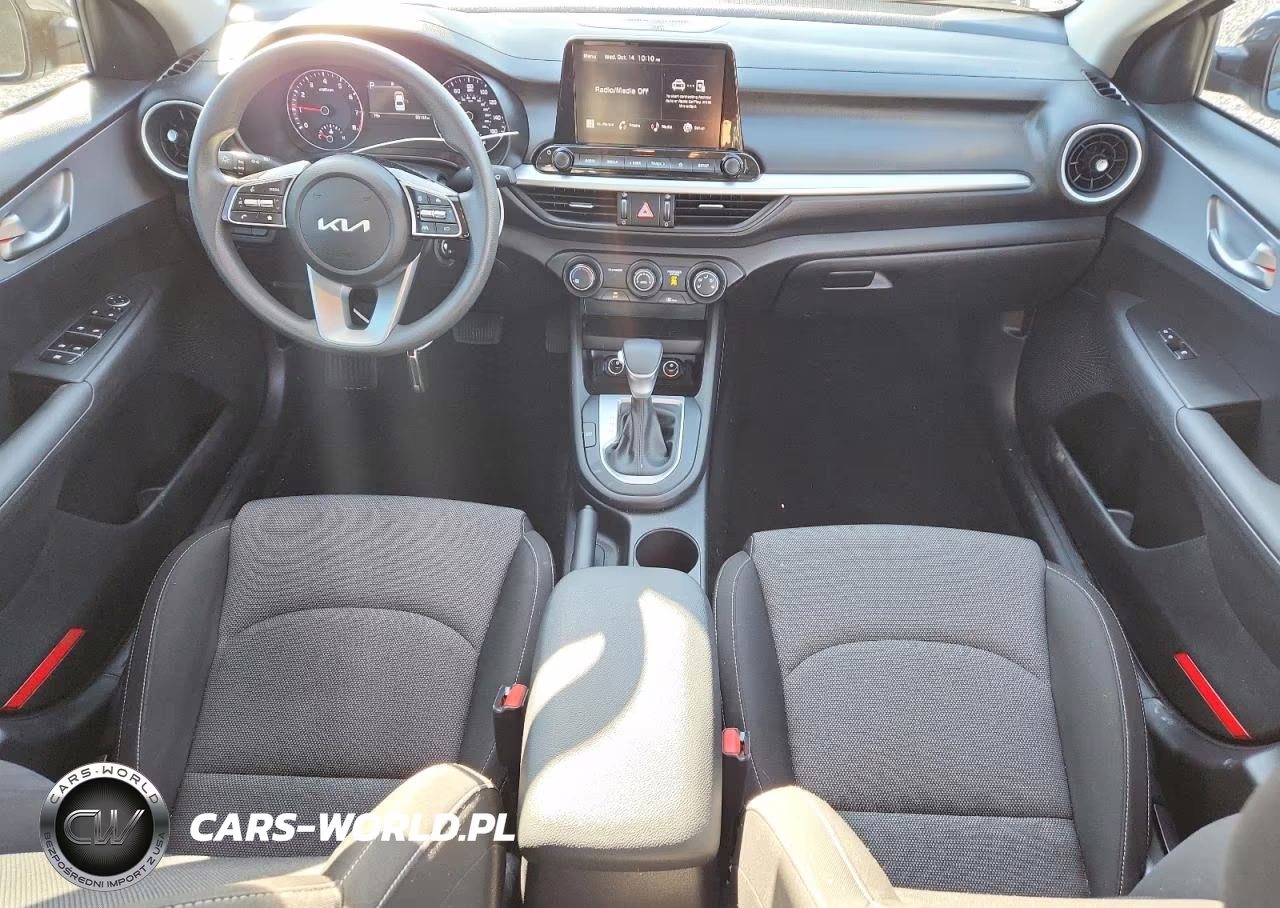 2023 Kia Forte Lxs VIN:3KPF24AD6PE566601 - 8