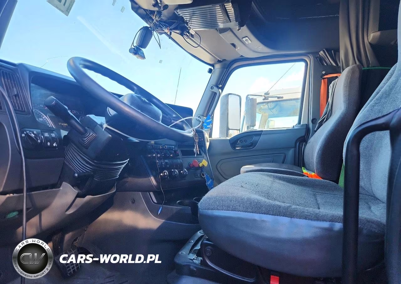 2018 International Lt625 VIN:3HSDZAPR1JN055199 - 7
