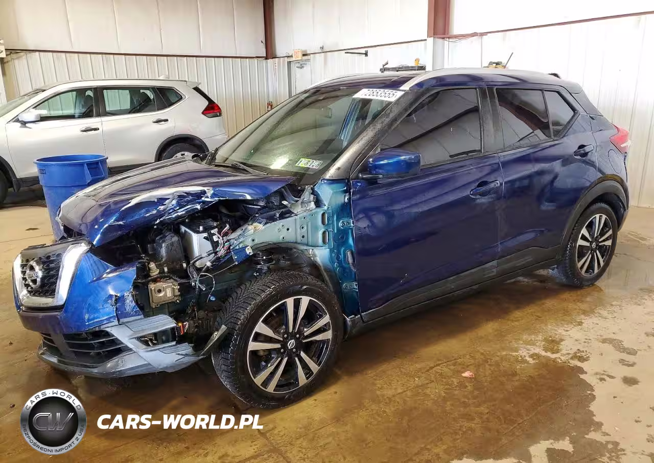 2020 Nissan Kicks Sv