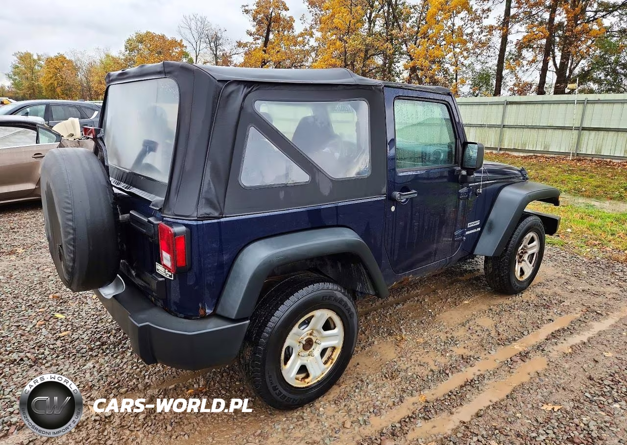 2013 Jeep Wrangler Sport VIN:1C4AJWAG0DL514421 - 3