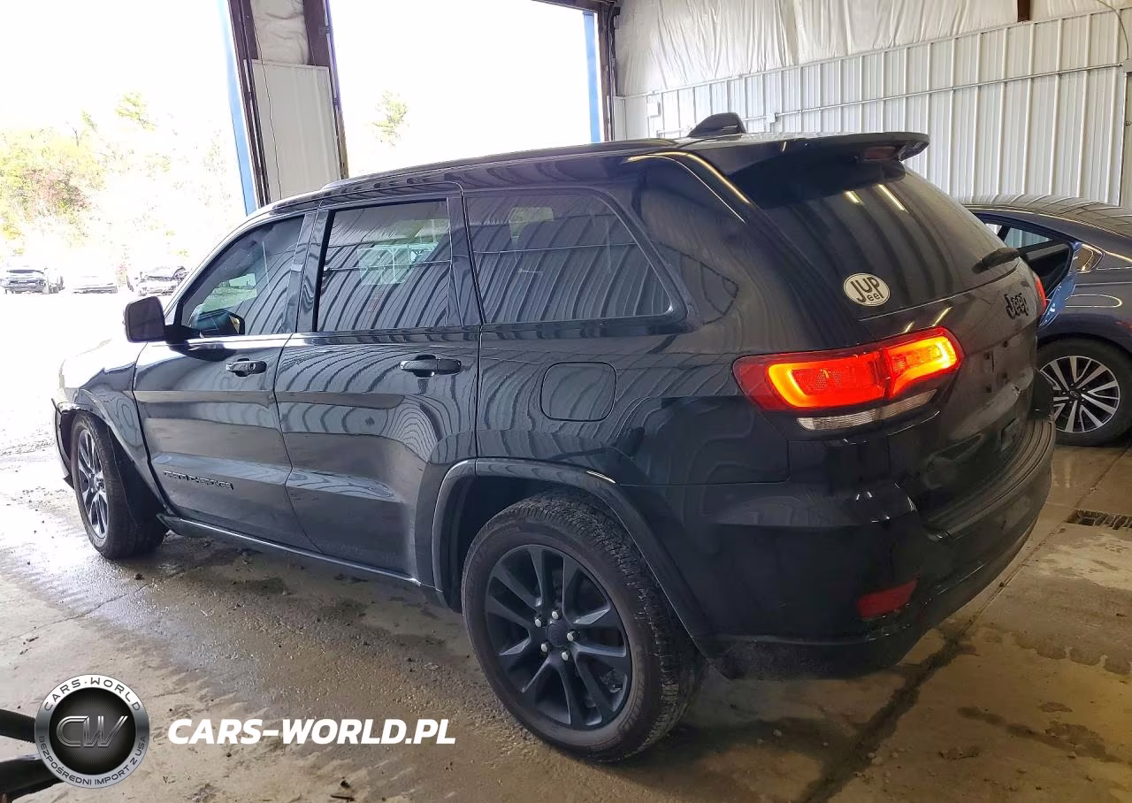 2021 Jeep Grand Cherokee Laredo VIN:1C4RJFAG0MC623058 - 2