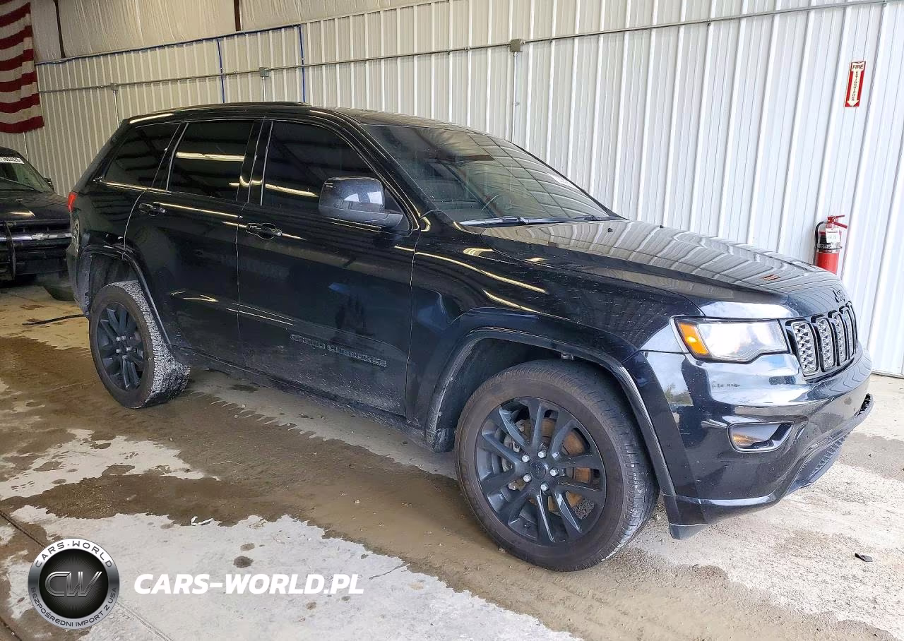 2021 Jeep Grand Cherokee Laredo VIN:1C4RJFAG0MC623058 - 4