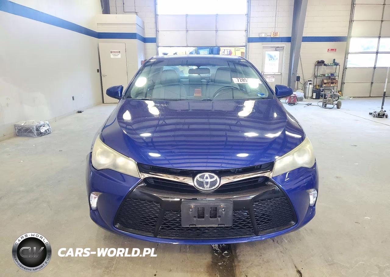 2015 Toyota Camry Se VIN:4T1BF1FK2FU875051 - 5