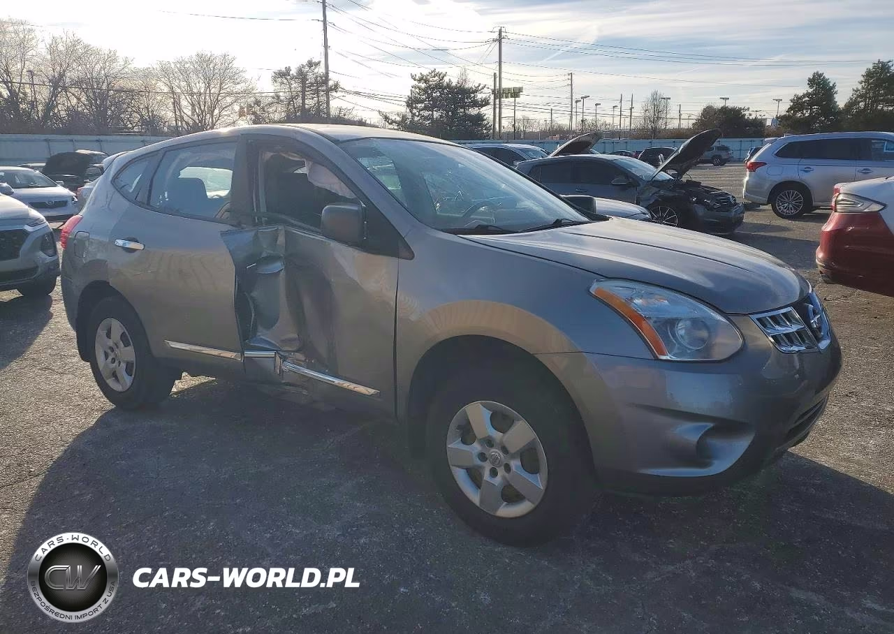 2011 Nissan Rogue S VIN:JN8AS5MT6BW156774 - 4