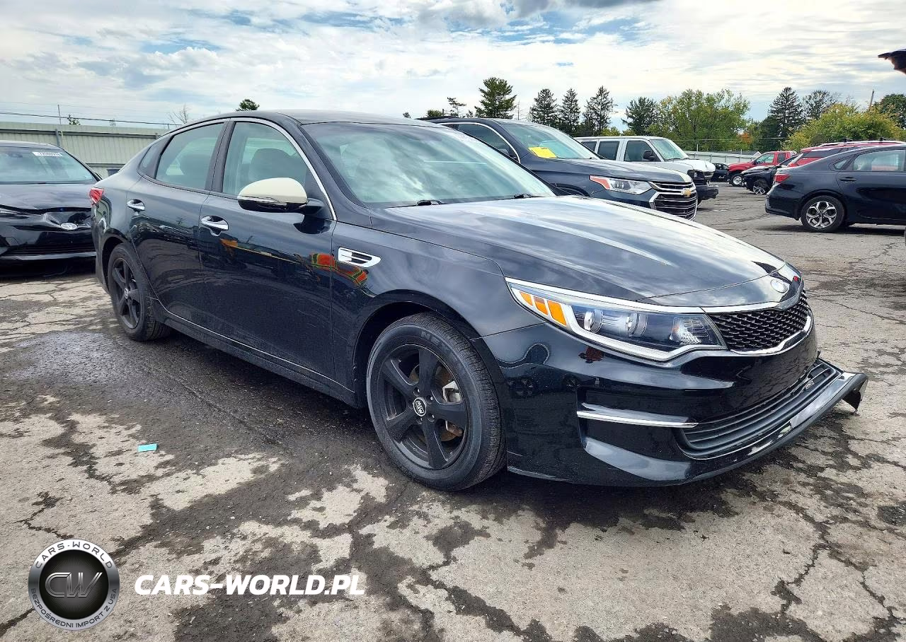 2018 Kia Optima Lx VIN:5XXGT4L37JG258454 - 4
