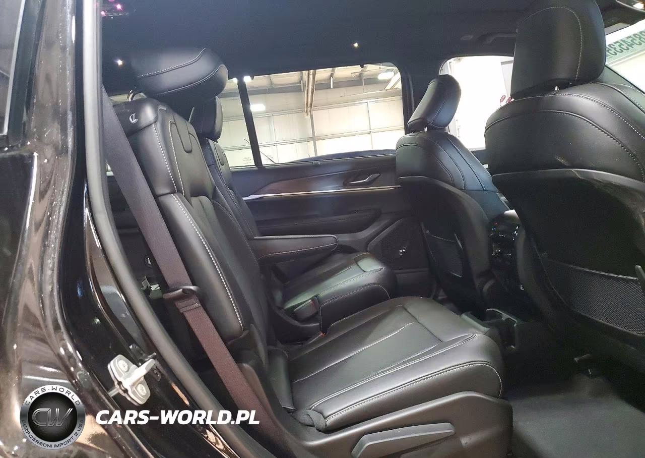 2025 Jeep Grand Cherokee L Limited VIN:1C4RJKBG2S8709785 - 11