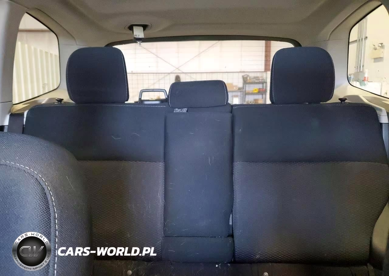 2016 Subaru Forester 2.5I Premium VIN:JF2SJADC7GH400327 - 10
