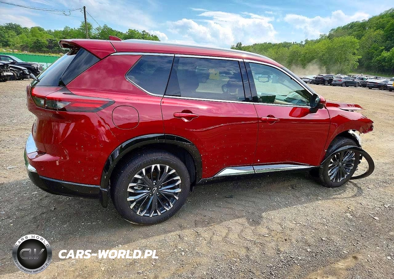 2025 Nissan Rogue Platinum VIN:JN8BT3DDXSW472340 - 3