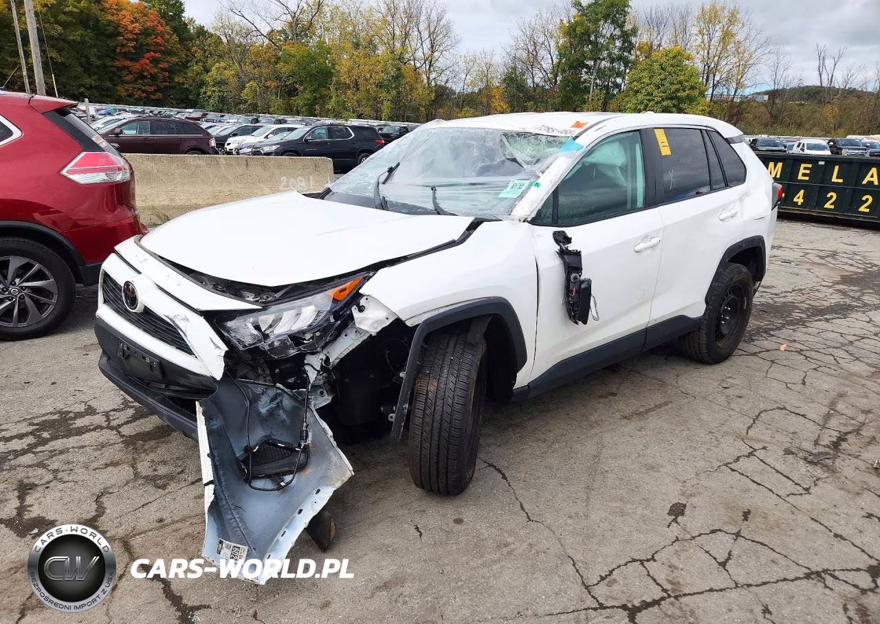 2022 Toyota Rav4 Le – zdjęcie 1 z 13