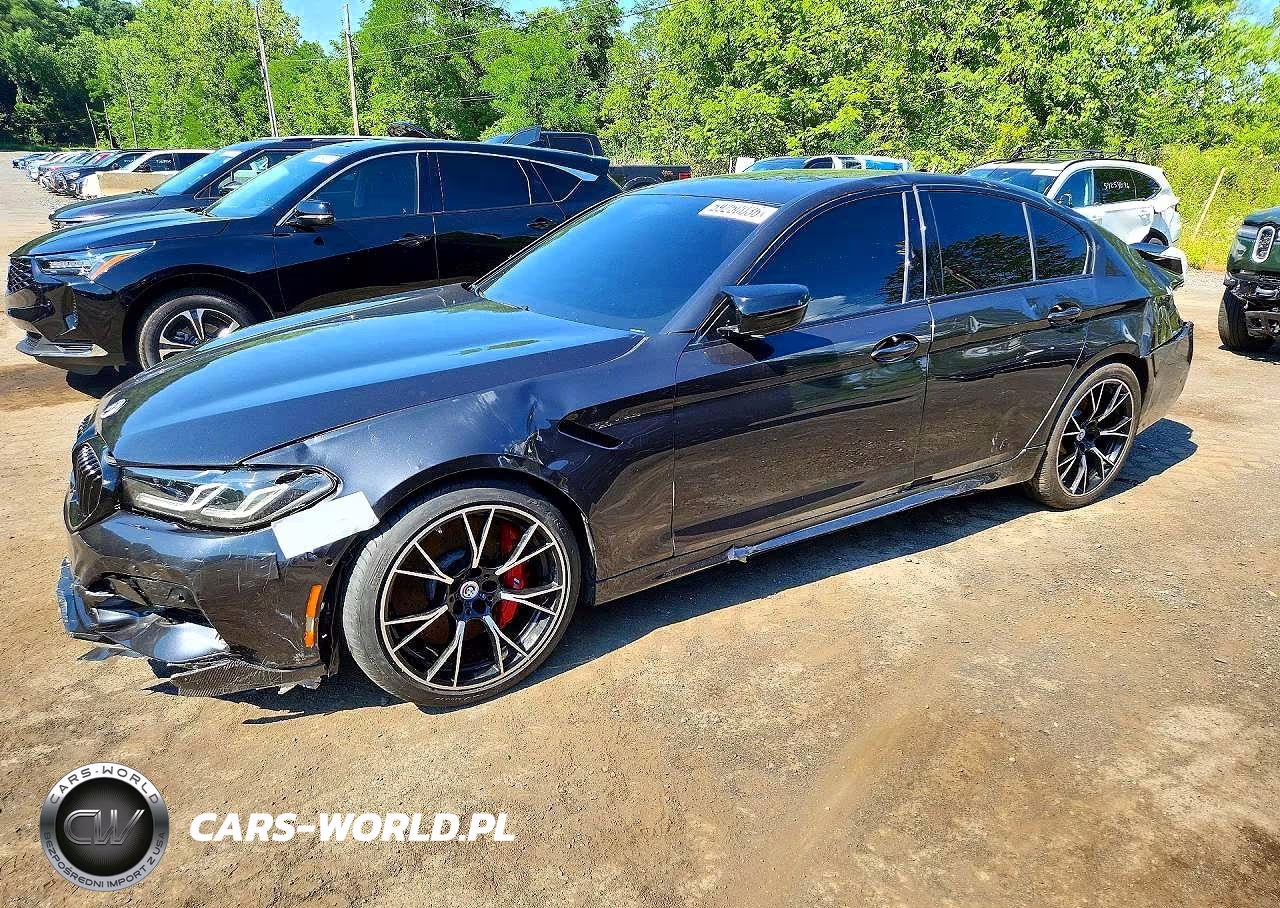 2023 BMW M5